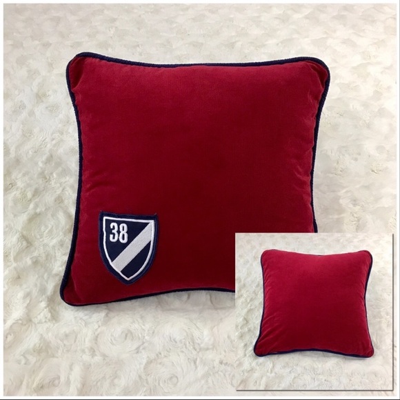 Cremieux Corduroy Red/Blue Nautical Throw … - Picture 6 of 7